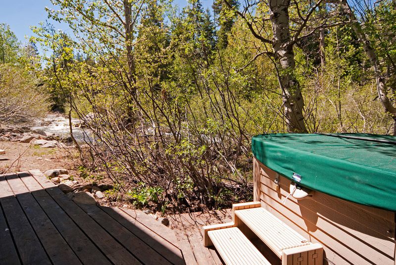 Creekside at Alpine Meadows, a cabin for rent in